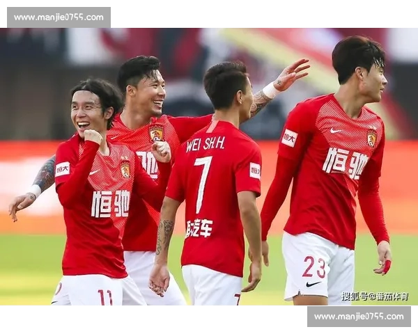 今晚焦点对决:顶级联赛强强碰撞 谁将拔得头筹赢得胜利 今晚焦点对决:顶级联赛强强碰撞 谁将拔得头筹赢得胜利